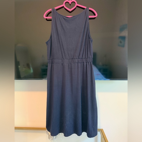 Navy Sleeveless Button-Front Midi Dress - Picture 2 of 4